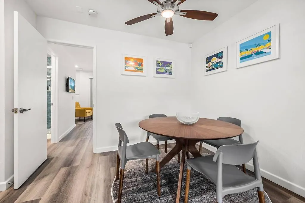 Appartement The 1 At Biarritz-Remodeled 1 Bedroom In Downtown Ps Palm Springs